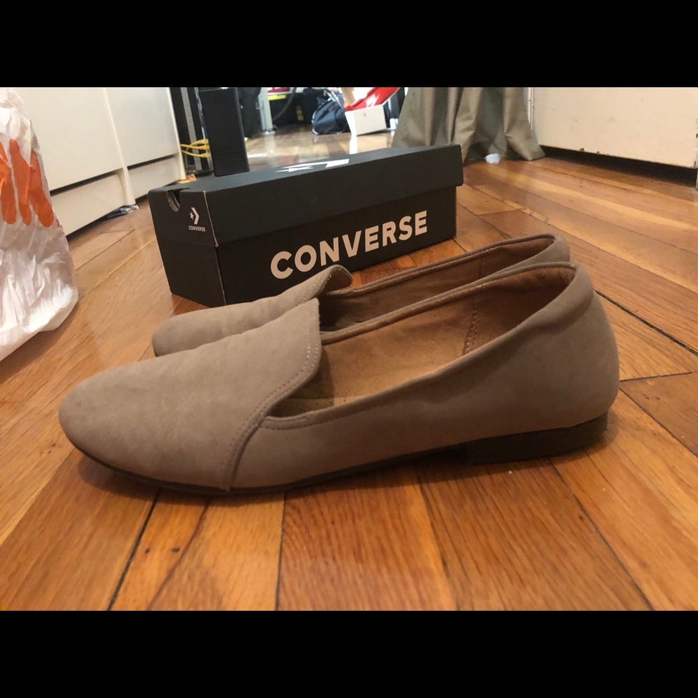 Brown/grey comfy cushion flats